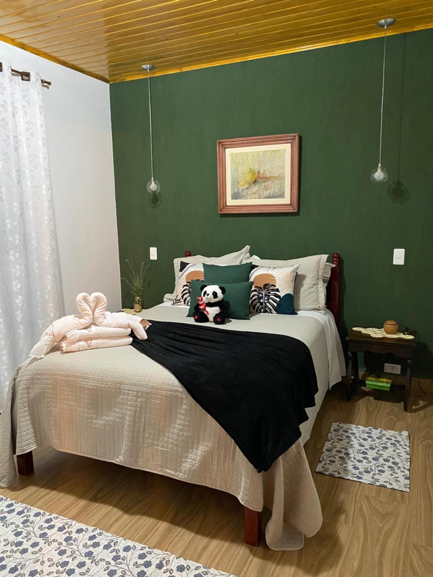 Casa Aconchegante Na Montanha Apartment Campos do Jordao Ngoại thất bức ảnh