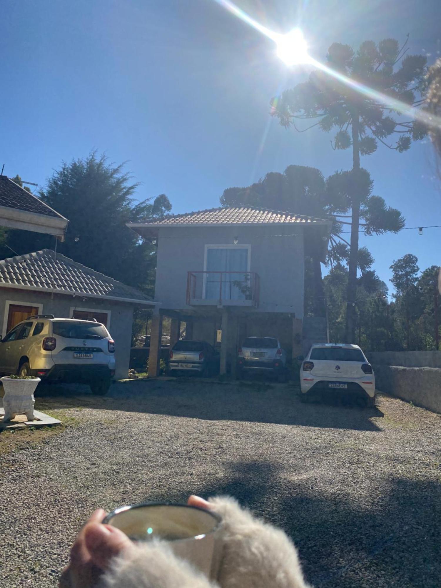 Casa Aconchegante Na Montanha Apartment Campos do Jordao Ngoại thất bức ảnh