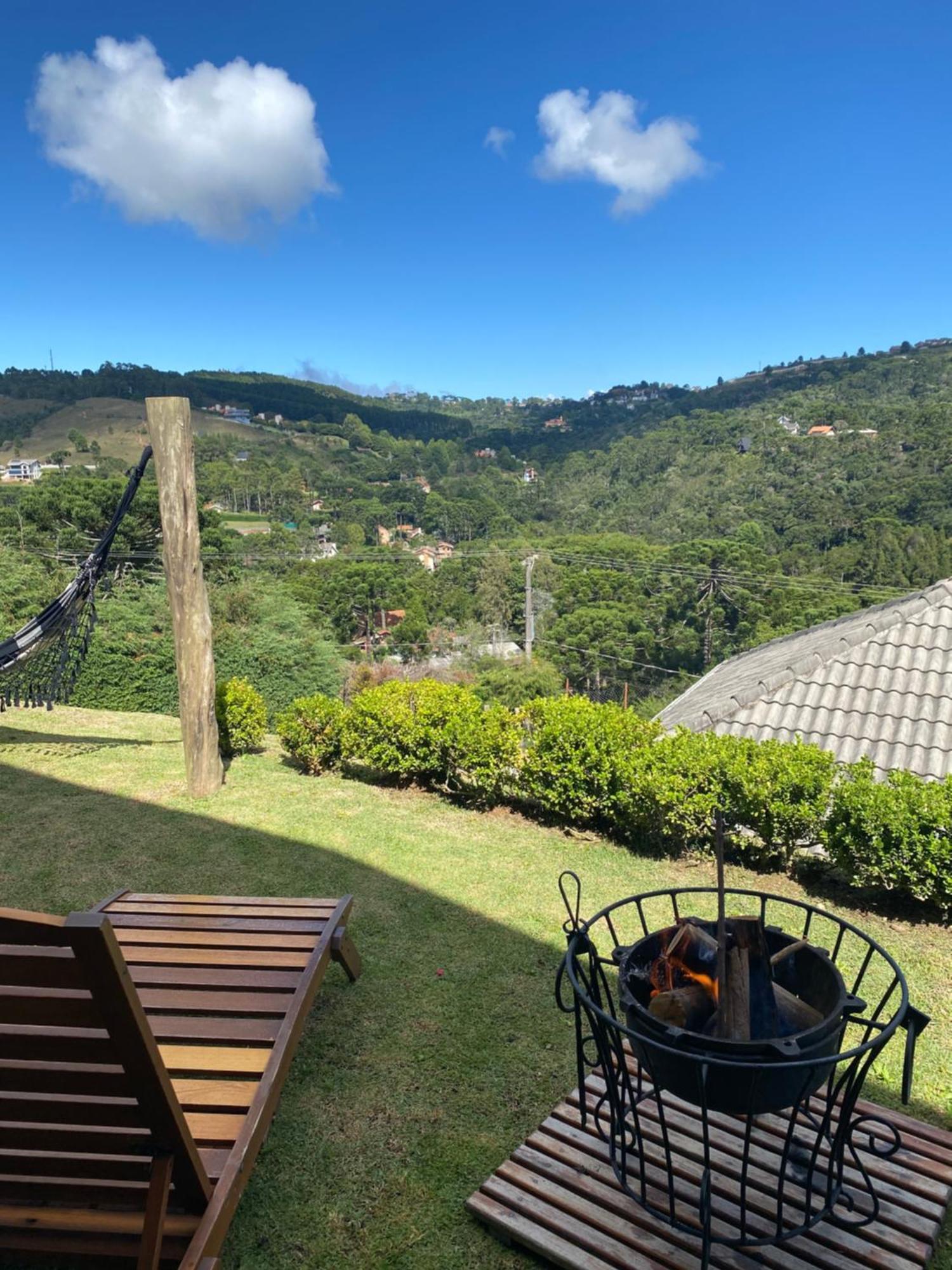 Casa Aconchegante Na Montanha Apartment Campos do Jordao Ngoại thất bức ảnh